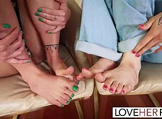 Yo chanel's joi foot tease got me stroking to her sexy toes!