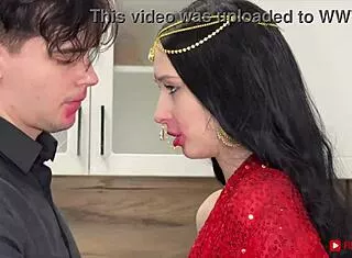 Watch this pakistani mother-in-law get fucked after one glance fantasy.