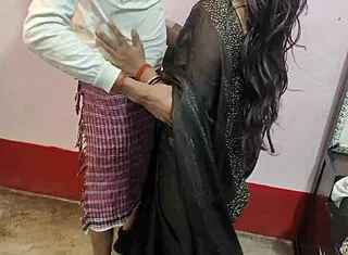 hot bengali muslim gets fucked by hindu bf in black saree