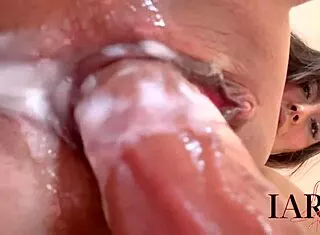 she rubs her huge curvy latina pussy outdoors squirting big clit lips everywhere