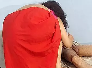 ex boyfriend stretches sara's tight desi pussy cowgirl chudai closeup