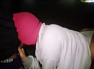 Raw Bareback Creampie Fills Married Woman's Beach Pussy