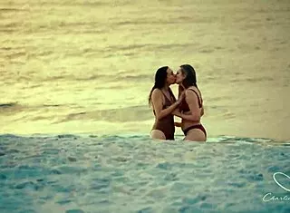 oh god charlie forde's wet pussy and ass licking lesbian beach orgasm has me moaning too