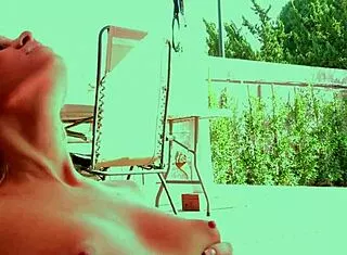 Nikki Hearts and Jessa Rhodes kiss and lick shaved pussies poolside!