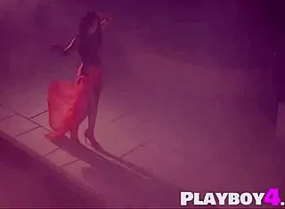 Wet Milf Strips Naked Before Blonde's Teasing Show