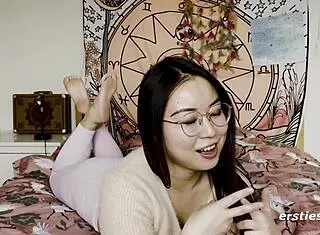 hey, this cute chinese girl loved making her solo masturbation vid for ersties