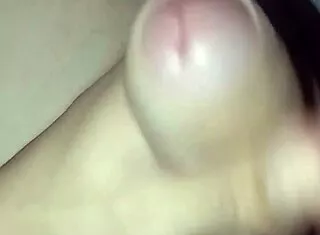 white guy's pink headed cock 🍌 ready for fun