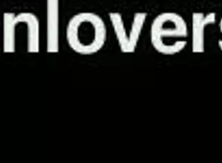 she slips into those nylons and leggings turning everyday moments steamy