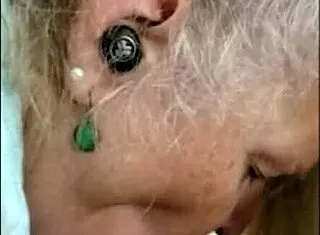 15-Minute Vee Deepthroat Monster Cock Suck Compilation