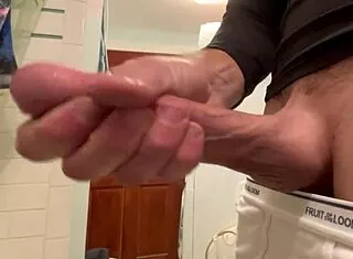 Robbystrokes Blasts Massive Cum Load in Epic Unload