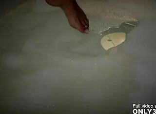 shalina devine toys wet pussy pre-bath – only3x lust