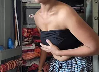 Desi Maid Gets Pounded by Boss in Cupboard