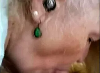 15-Minute Vee Deepthroat Monster Cock Suck Compilation