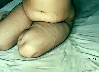 damn big boobs desi indian bhabhi moanin wet hairy pussy closeup 🔥🥵