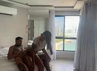 waking up to this plump ass ride 😍 juicy ebony action