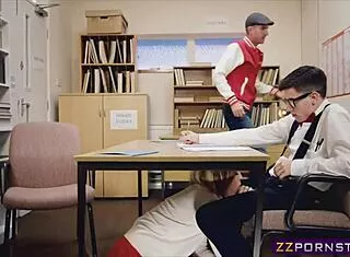 hot cheerleader gonna fuck nerd guy in class?