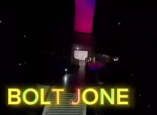 Bastidores Cu Ripped Anal Bareback Tunnel Creampie Bella Dona!