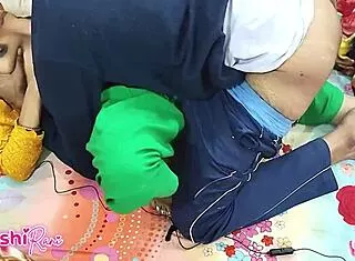 Newlywed Indian couple's hotel toilet creampie romance full uncut?