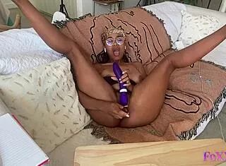 jenna foxx teases to virtual orgasm spreading legs wide gaping on couch 🔥🛋️💦