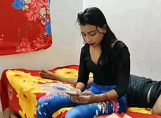 hey dewar, wanna fuck your horny bhabhi hard when no one's around?