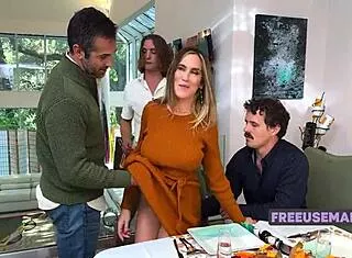 milf mommy's bouncing big tits in thanksgiving freeuse foursome gangbang