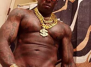 hallelujah johnson worships this monster bbc till it weeps cum