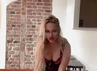 Sissy Worships My Glossy Lips Glasses And Sharp Nails