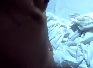 Young Peruvian babe wears lingerie for cash in Lima! 💸👙😏