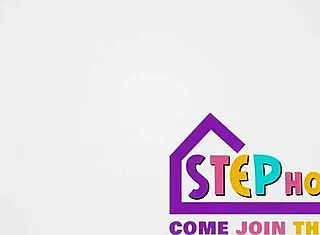 Perfect Ass Brunette's Passionate Bareback Kiss And Fuck!