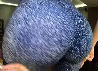 babe check my leggings cameltoe im ready for full gym fuck