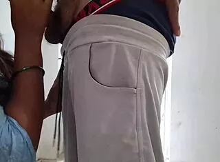 desi lady gags on huge lund till sas freezes in shock