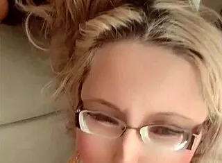 Sissy Worships My Glossy Lips Glasses And Sharp Nails