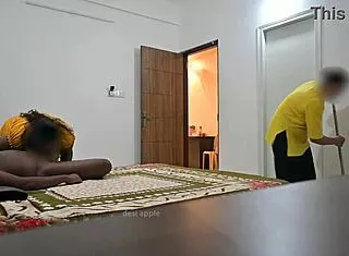 Indian Couple Fucks Right in Front of Muslim Maid Jamila!