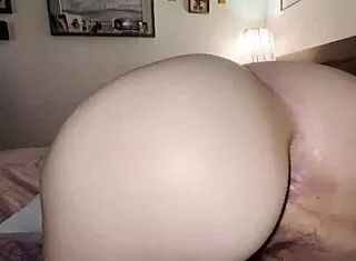 bbw milf hairy pussy creampied deep homemade