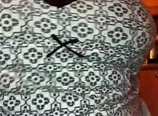 watch this big booty milf wife shake her ass dancing