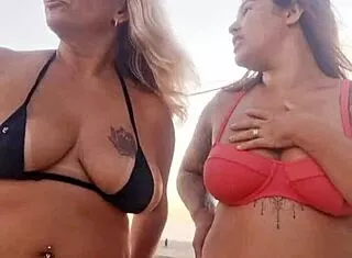 Public Beach Dirty Talk With Safada Friend Deflowers Novinho Virginity