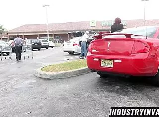 imagine this curvy redhead milf pornstar's sloppy deepthroat debut outdoors in florida with a huge facial cumshot finish