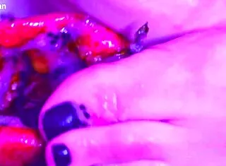 goddess bare toes crush juicy fruit closeup fetish 😈👅🍑
