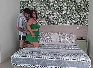 poolside flirting turns into milf creampie fun