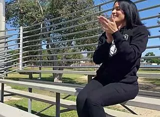 i need yolanda yamz's curvy tits bouncing as rome major creams her outdoors deepthroat style