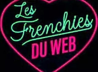 belle brune french slut stuffed full by two huge cocks mmf style