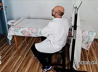 doctor, play with my wet pussy right now in hospital!