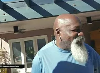 Experiencehelenaprice Plays Slutty Mermaid For Big Black Cock