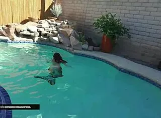 Experiencehelenaprice Plays Slutty Mermaid For Big Black Cock