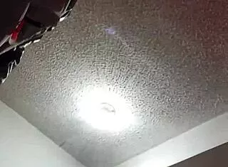 Big ass latina chupando polla in padrastro's kitchen hanzzell