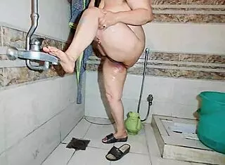 muslim bbw wife naked bath caught huge ass tits pussy indian