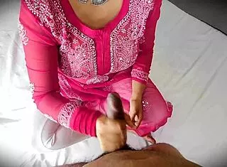 cumming deep in girlfriend's wet pussy at home alone