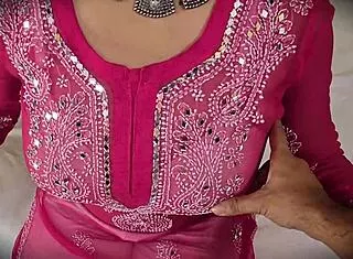 cumming deep in girlfriend's wet pussy at home alone