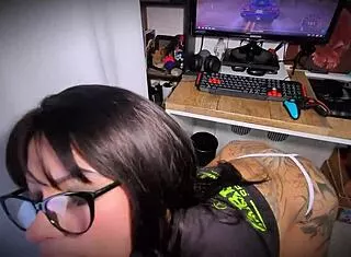 Freshly single Latina babe blows me deep after breakup gapes pussy wildly