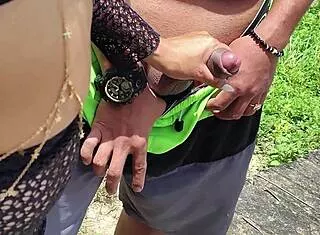 Wife's Outdoor Suck And Fuck Turns Wild After Rimming